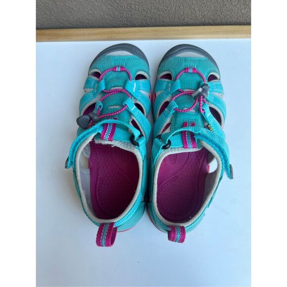 Keen Seacamp Girls Size 3 Water Sandals Teal Pink Hiking Outdoor Shoes - Picture 6 of 8